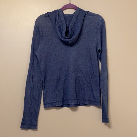 Hollister Hooded Top, Small - Picture 2 of 3